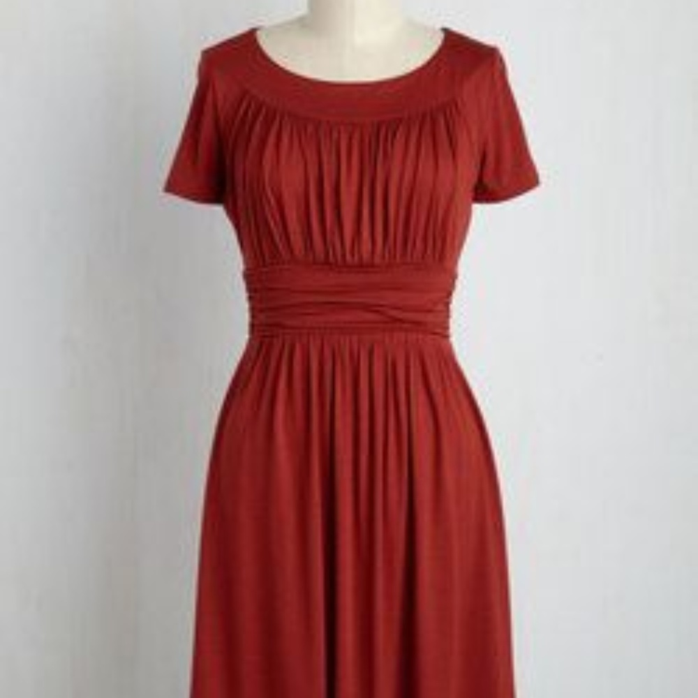 Gilli Dress